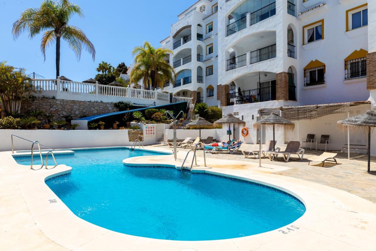 Spacious 2-Bedroom Apartment With Free Parking Sitio de Calahonda Exterior photo