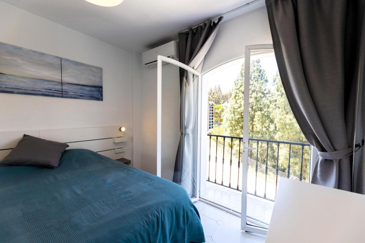 Spacious 2-Bedroom Apartment With Free Parking Sitio de Calahonda Exterior photo