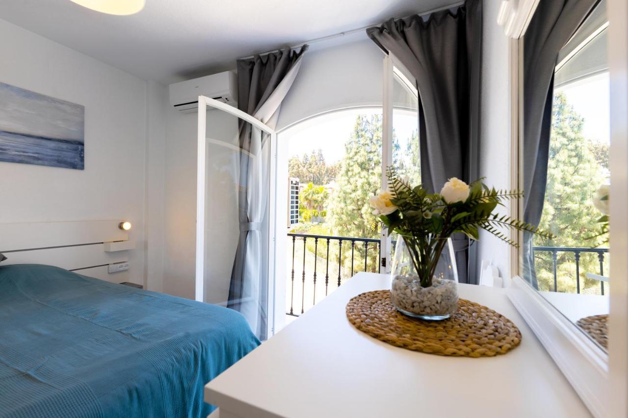 Spacious 2-Bedroom Apartment With Free Parking Sitio de Calahonda Exterior photo