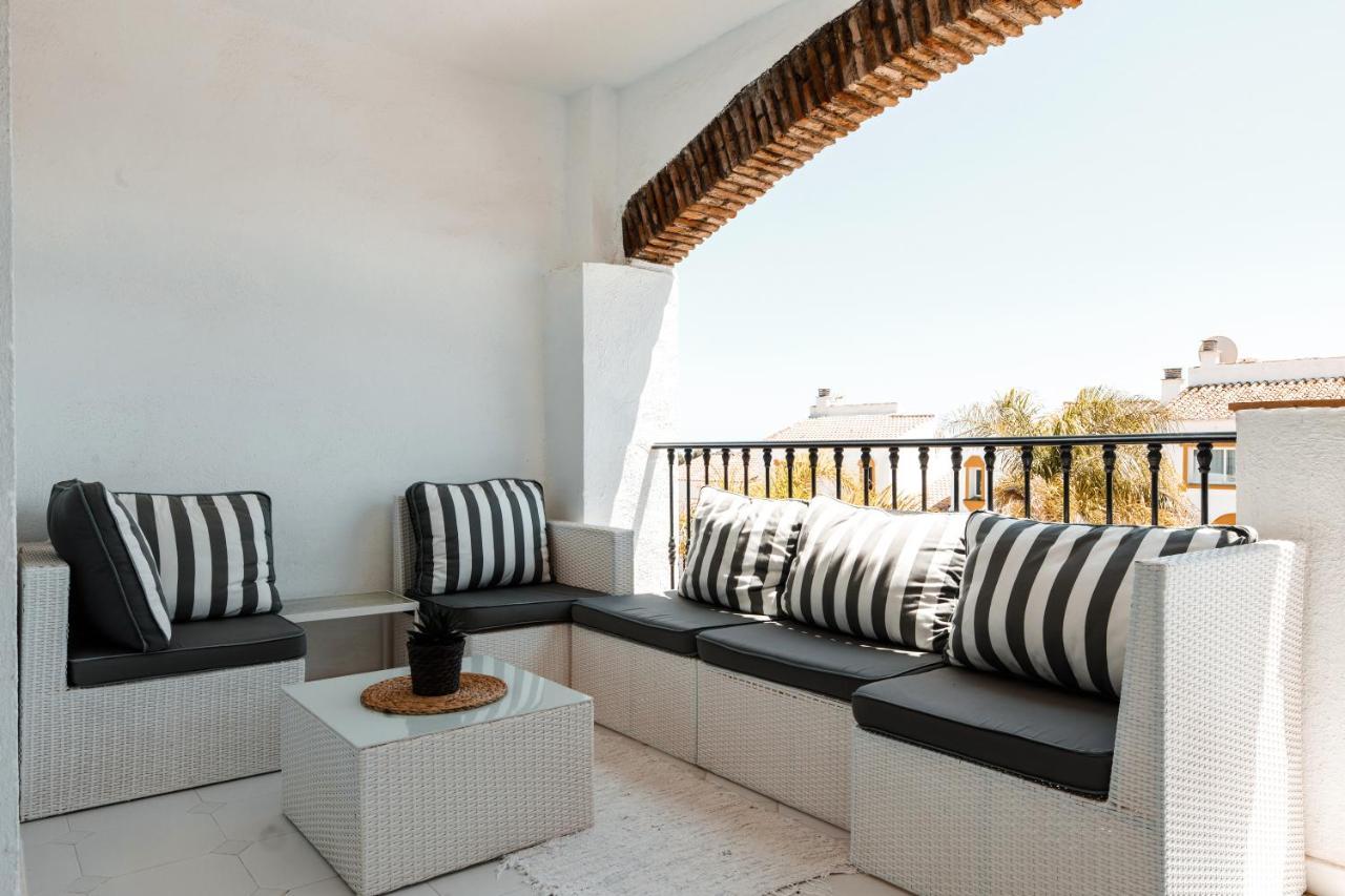 Spacious 2-Bedroom Apartment With Free Parking Sitio de Calahonda Exterior photo